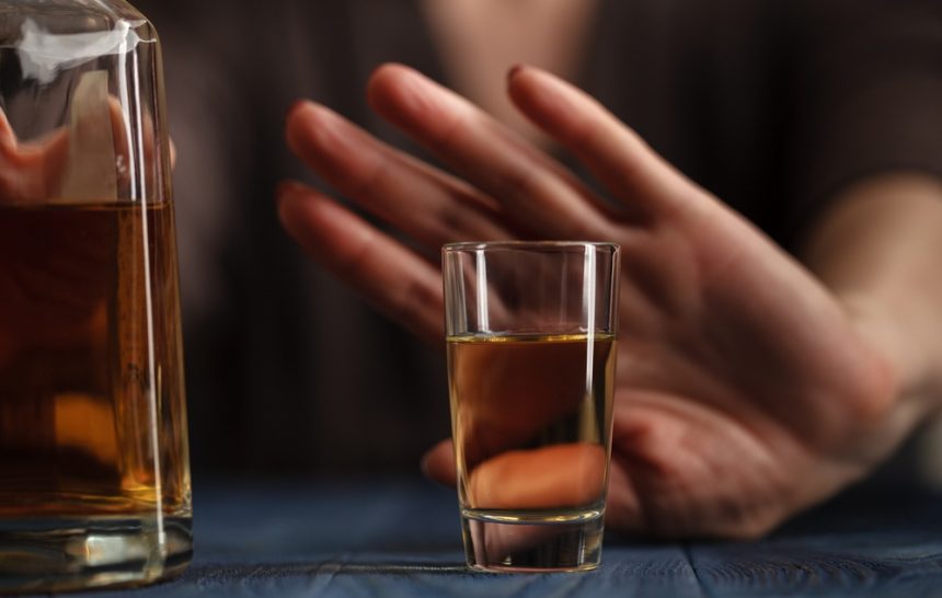 Detoks Fenix, detoks alkoholowy Detoks alkoholowy – co powinieneś o nim wiedzieć